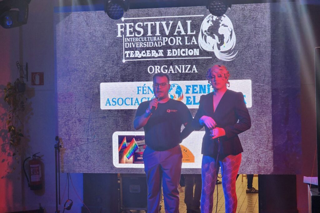 festival-intercultural-diversidad-2025-pamplona-celebracion-diversidad-jossue-y-exia